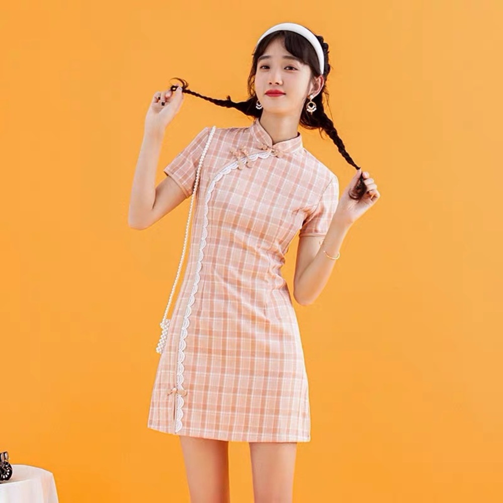 Chinese qipao cheongsam dress traditional